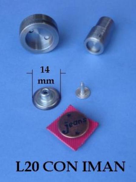 Dados Autoperforables con Imán